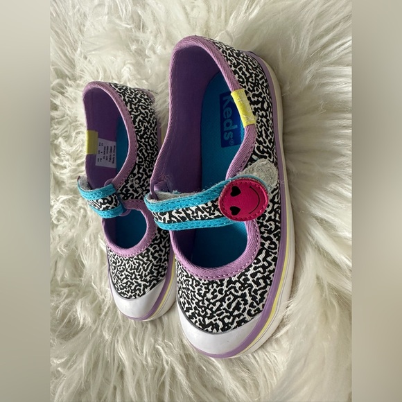 Keds Harper Mary Jane Canvas Toddler Sneaker - Black Print/Neon Smiley, size 7 🌸 - Picture 3 of 11